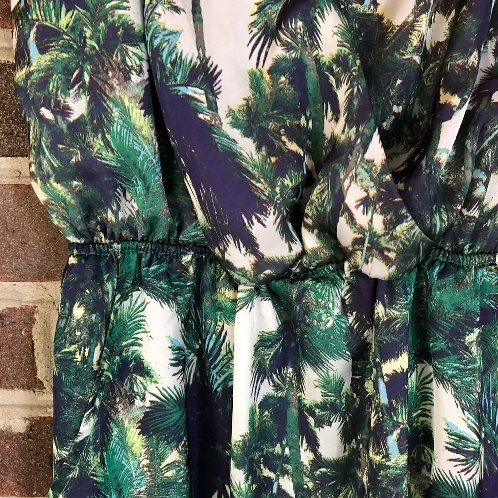 Forever 21 Palm Tree Dress Size Small - Picture 3 of 8